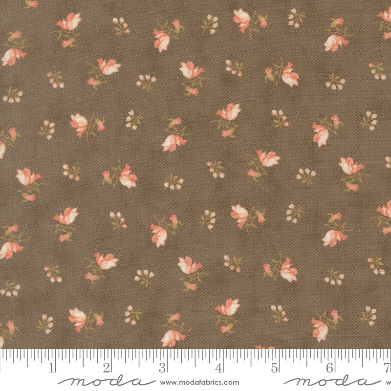 **PRE-ORDER** Dearly Beloved - Small Bouquet (Dovetail) - 3 Sisters (Moda)