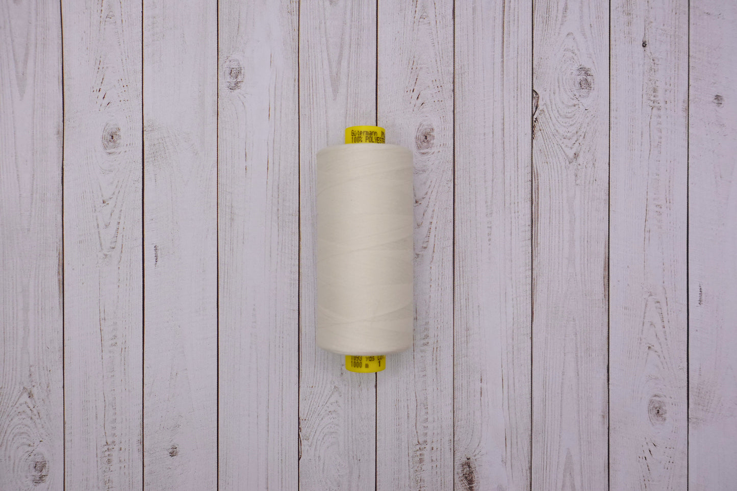 Gutermann Mara 120 (More Colours)