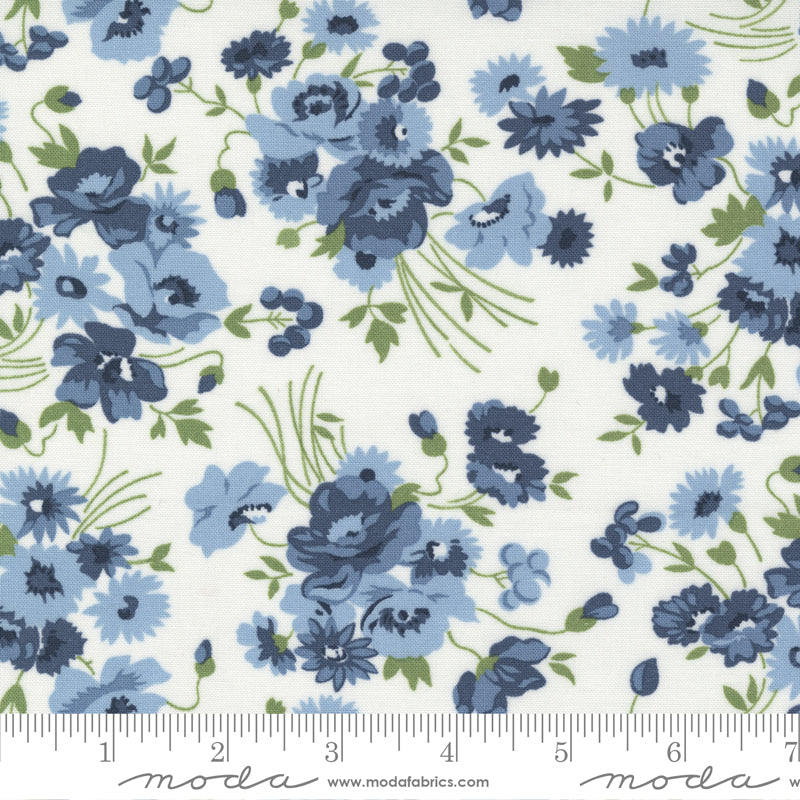 Nantucket Summer (Camille Roskelley) - Cream Multi - Moda