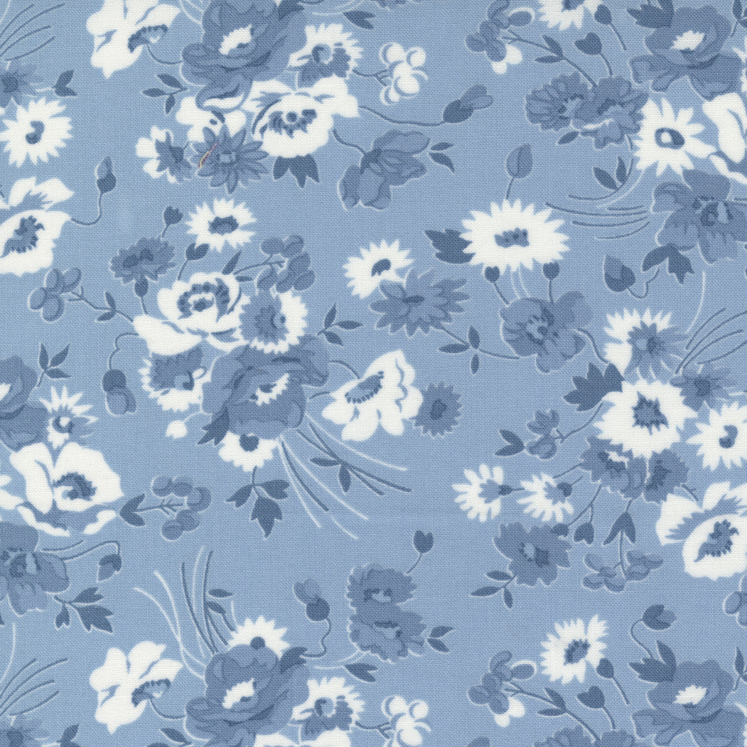 Nantucket Summer (Camille Roskelley) - Light Blue - Moda