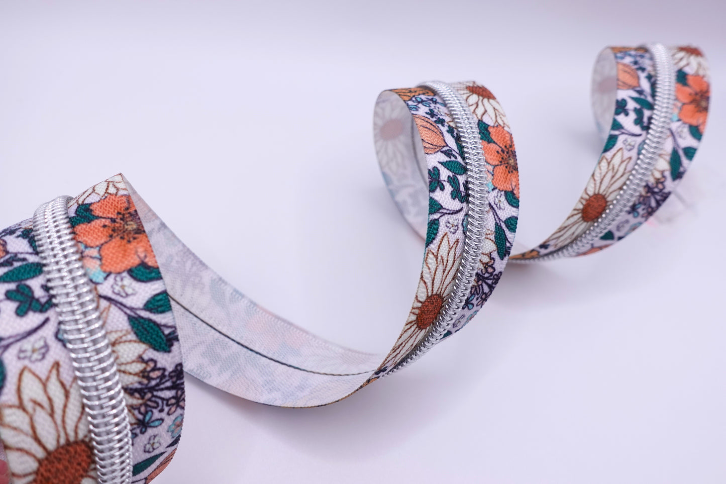 Floral Foliage Zipper Tape # 5 Zipper (1 Meter)