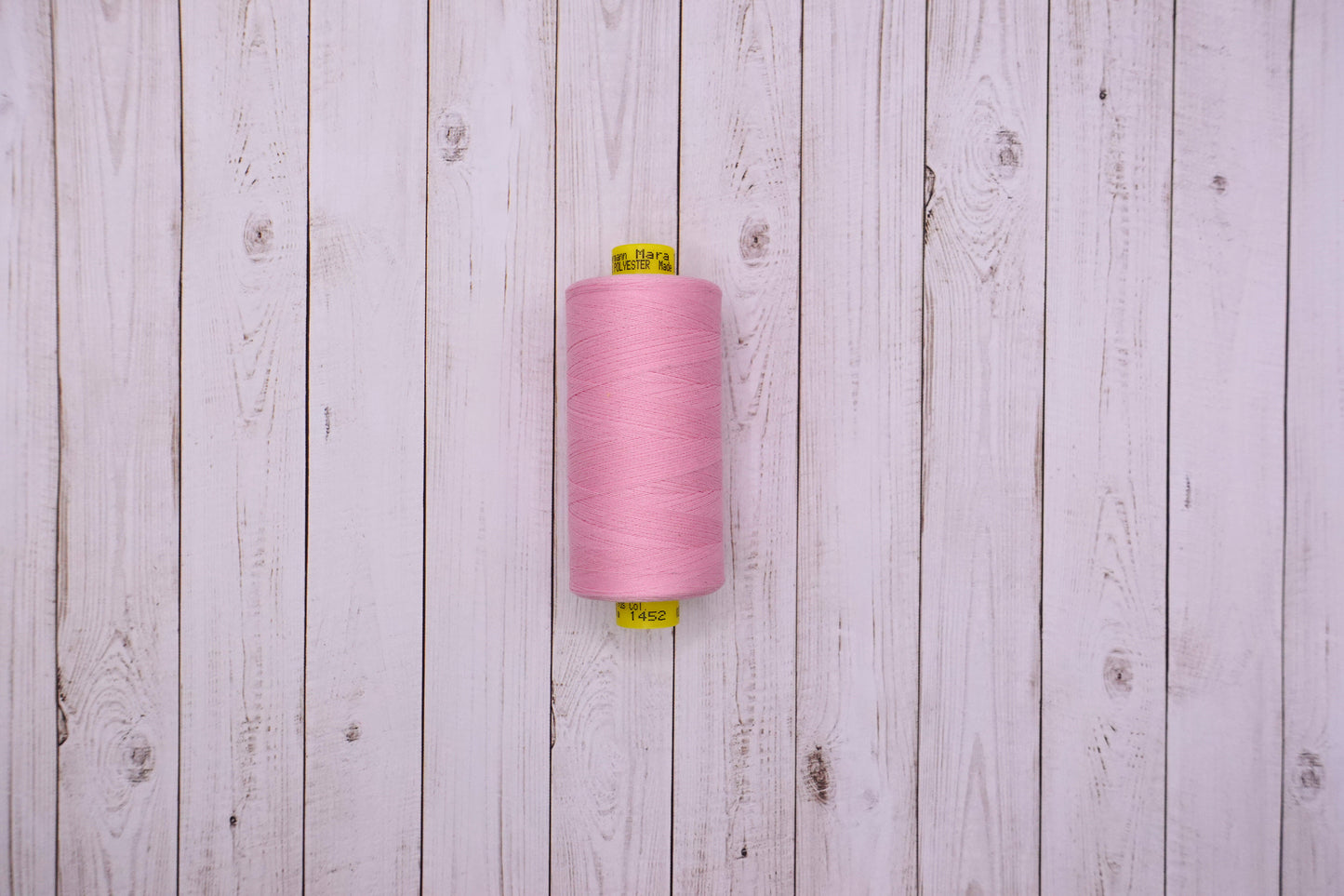 Gutermann Mara 120 (More Colours)