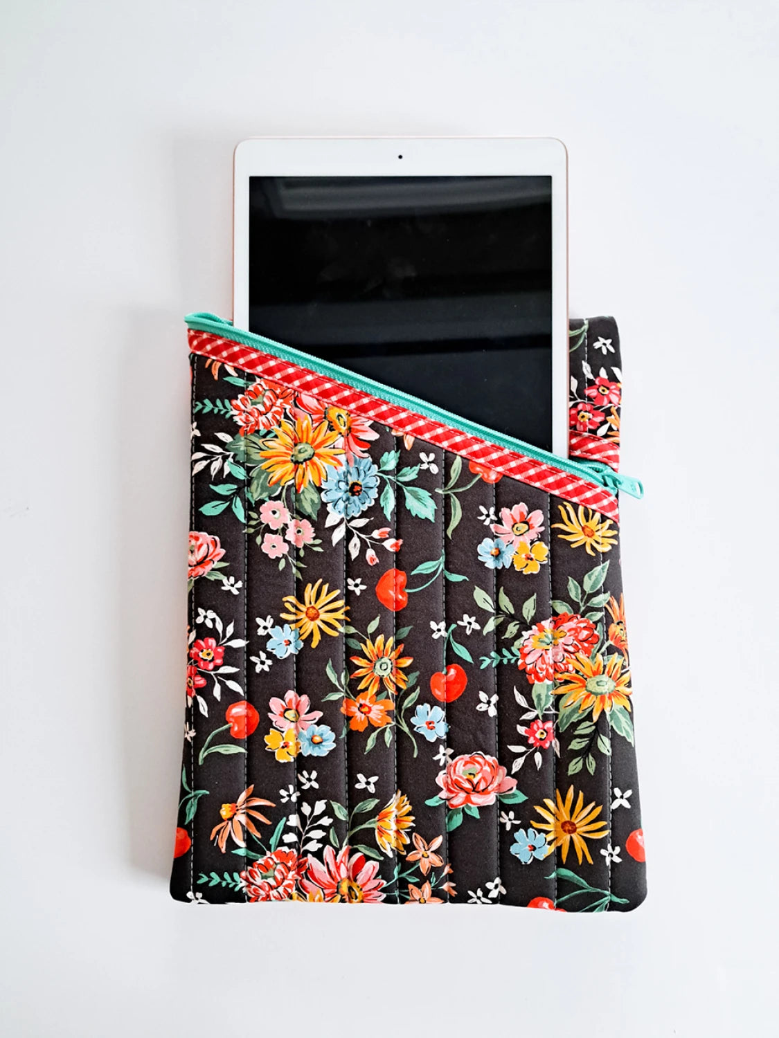 Hemingway Pouch Pattern - Center Street Quilts