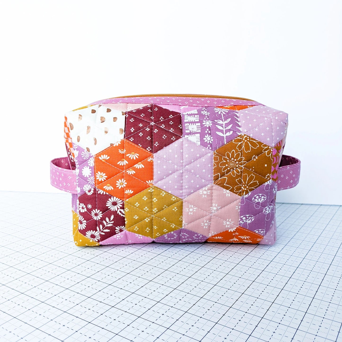 The Holland Pouch Pattern - Center Street Quilts