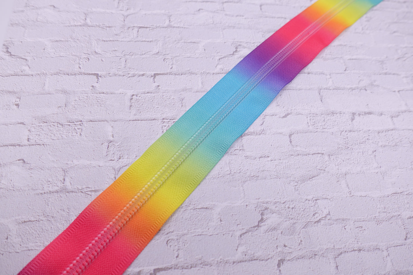 Fun Rainbow Printed Zipper Tape # 5 Zipper (1 Meter)