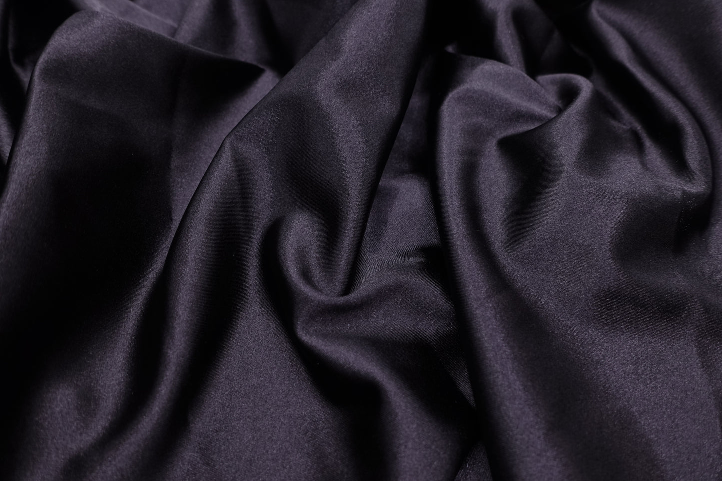 Satin stretch noir pour soutien-gorge