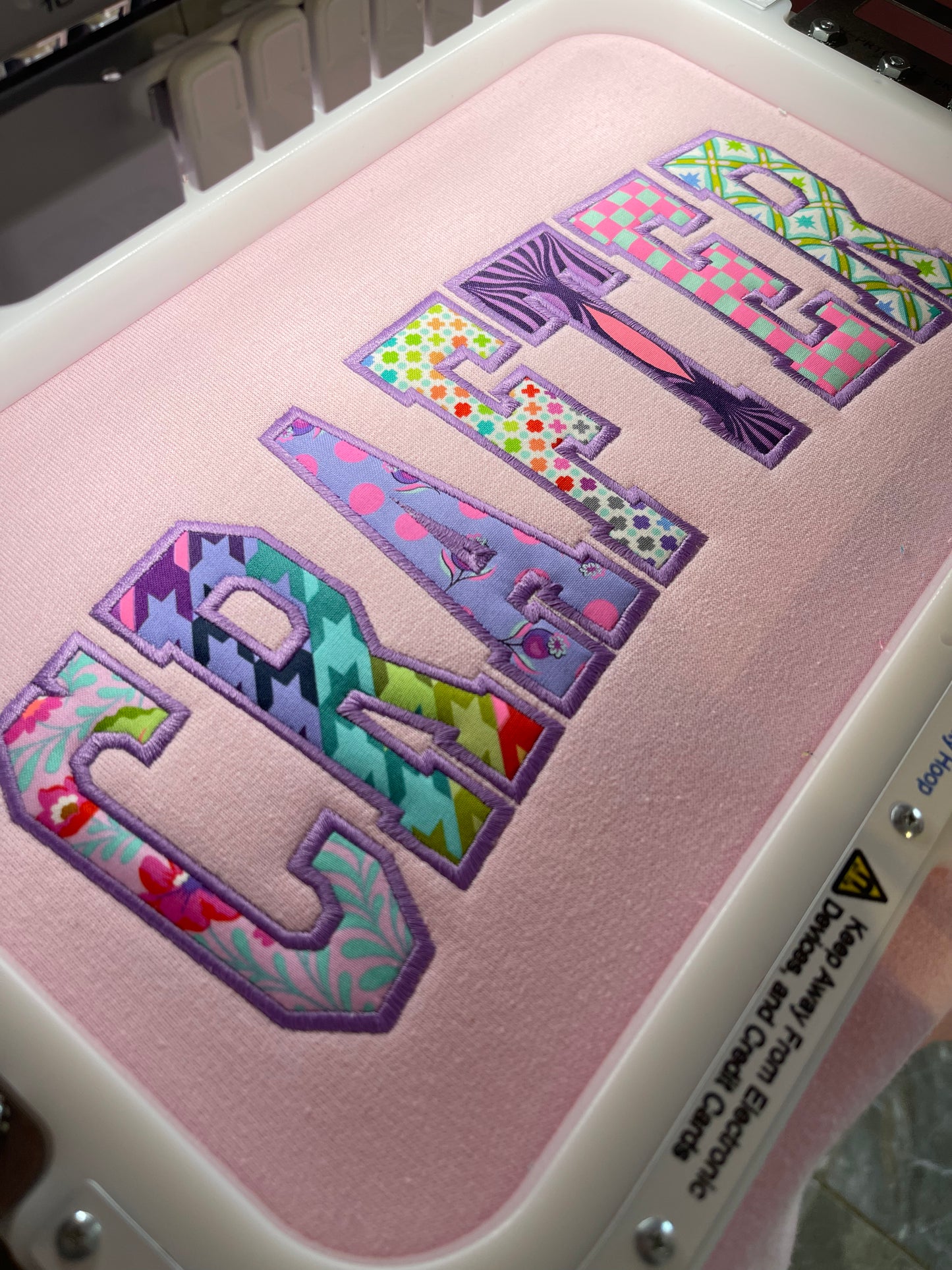 QUILTER - Édition Tula Pink - Coton Ouaté