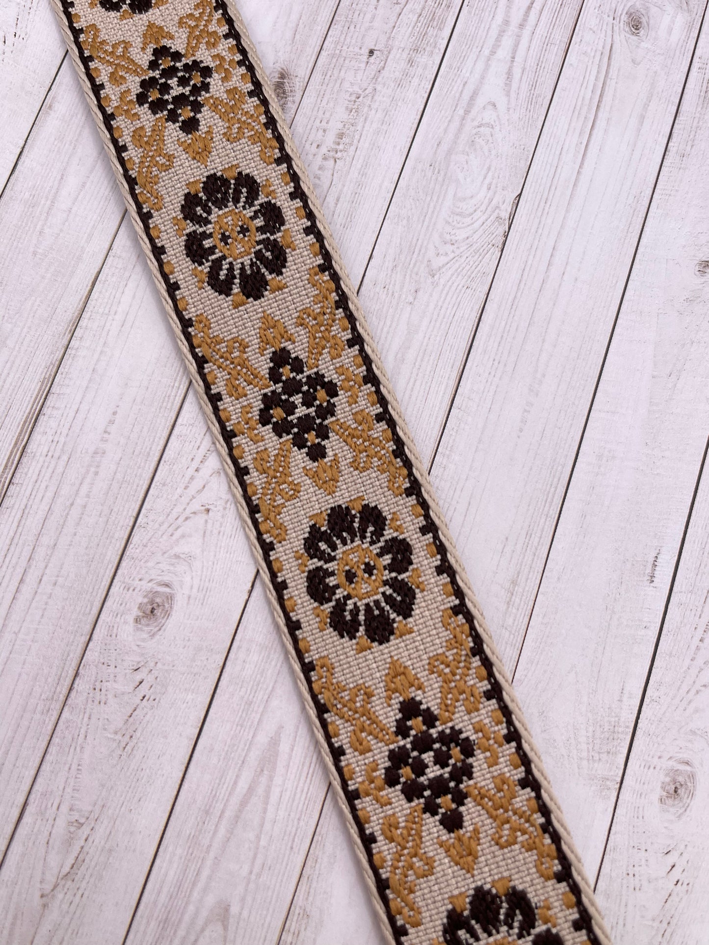 Embroidered Flower 1.5" Cotton/polyester Webbing