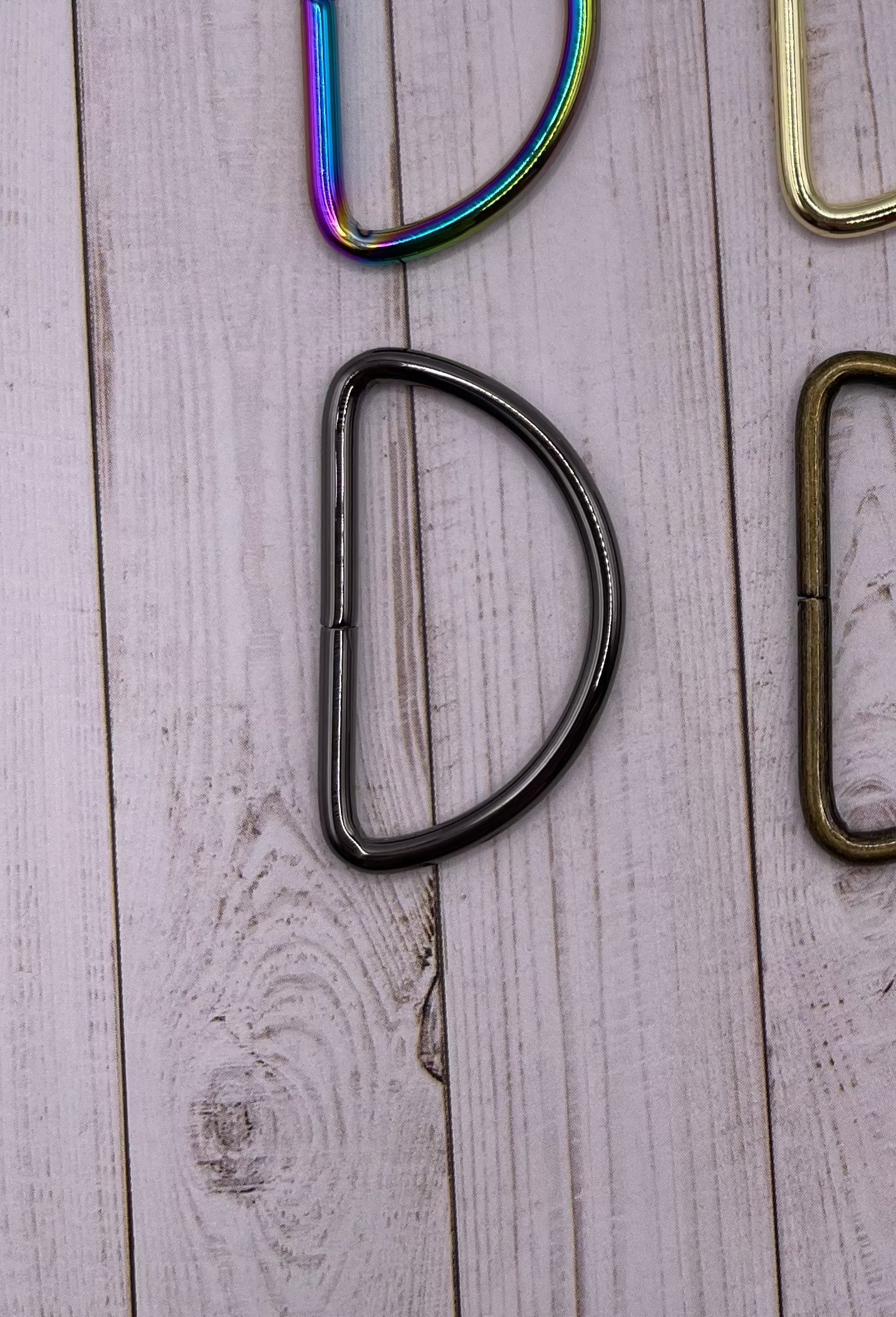 D-Rings (4 Pack) - 1.5" ( 6 Colours)