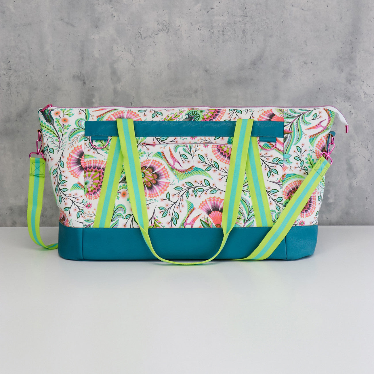 Tula Tote Sallie Tomato Pattern