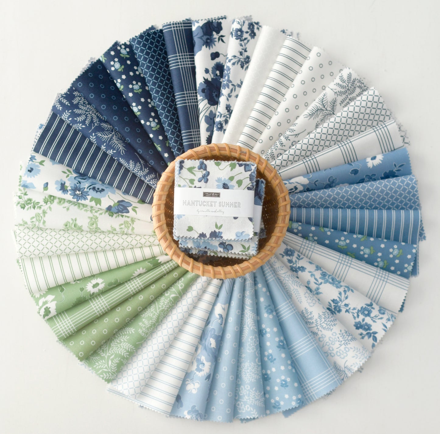 Nantucket Summer (Camille Roskelley) - Mini Charms 2.5" - 42 pièces