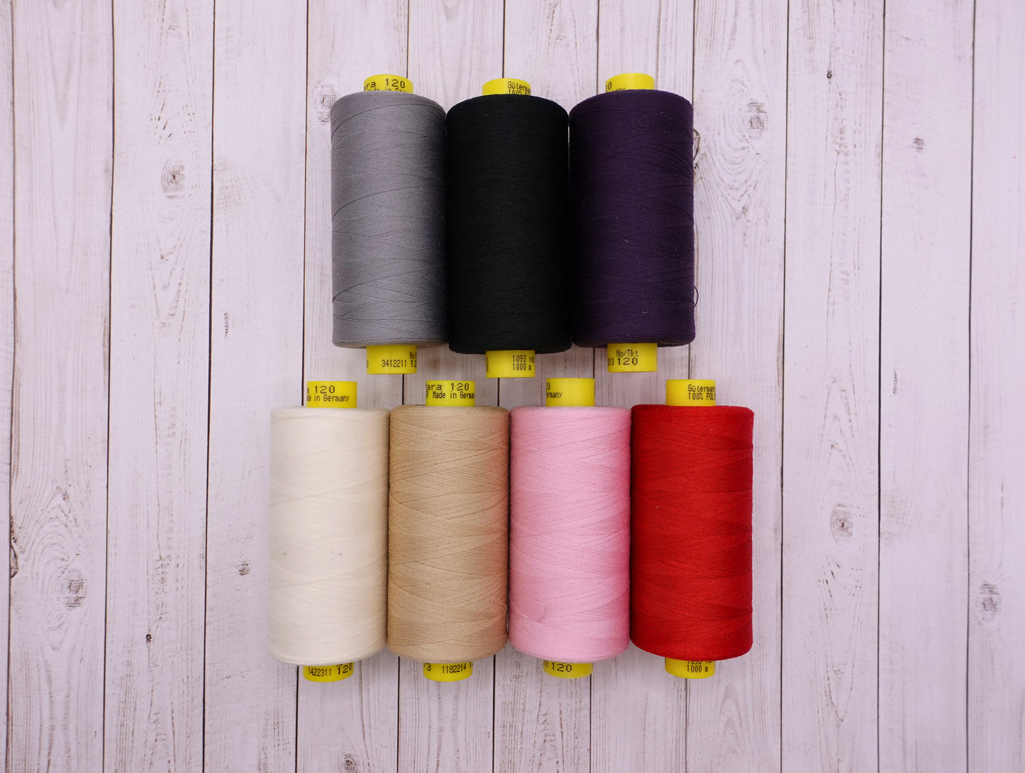 Gutermann Mara 120 (More Colours)