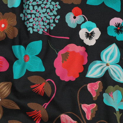 FINE POPLIN DIGITAL MEADOW FLOWER NERIDA HANSEN - JET BLACK