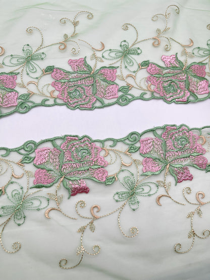 Rose Vert - Dentelle de Tulle Brodée 1 Metre (miroir)