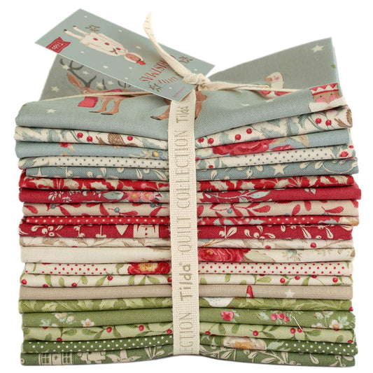 **PRÉCOMMANDE** Merry Little Christmas - Lot de coupons Fat Quarter 20 tissus ~ 50 cm x 55 cm - Tilda