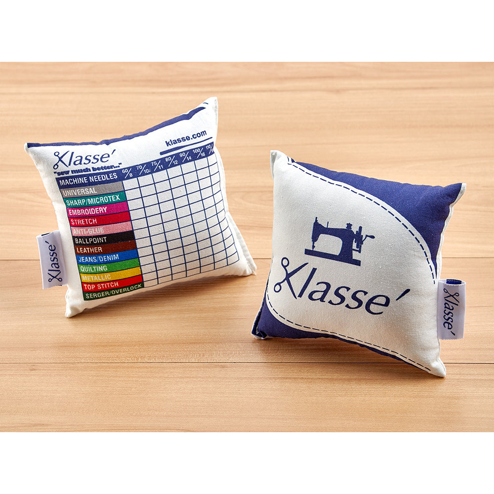 Klasse Needle Holder Pinchusion