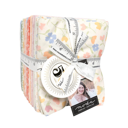 Pastel Prairie (My Sew Quilty Life) - Fat Quarter Bundle 35pcs + 1 Panel - Moda