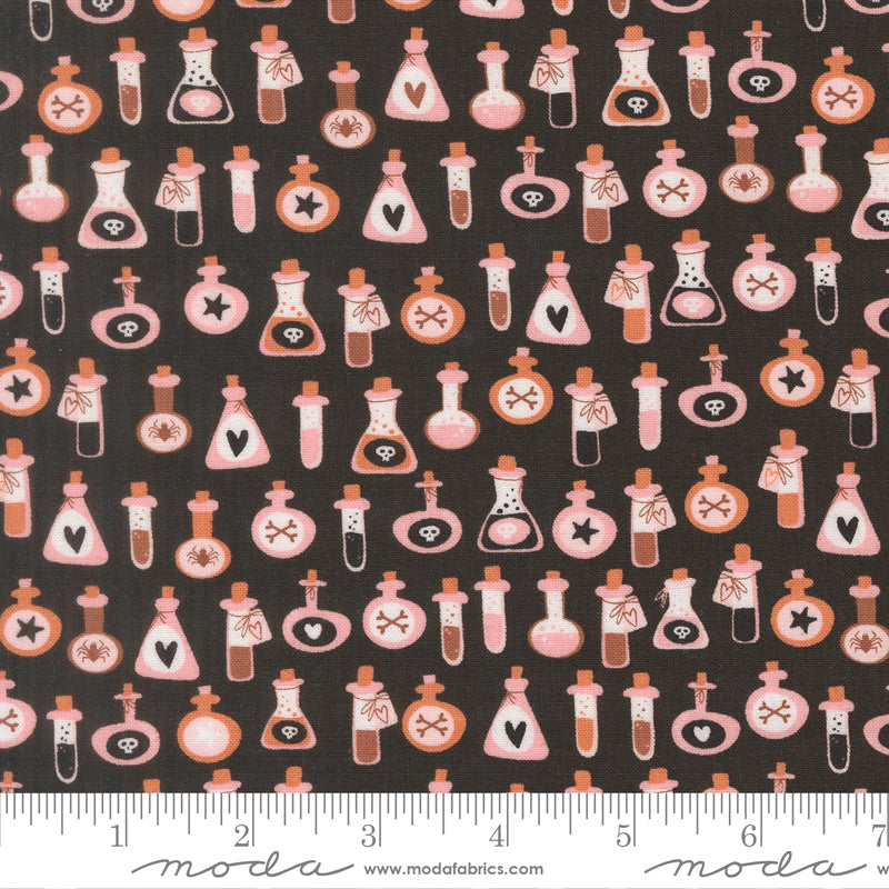 Purrs And Boos (Elena Amo) - 2.5" Mini Charms - Moda