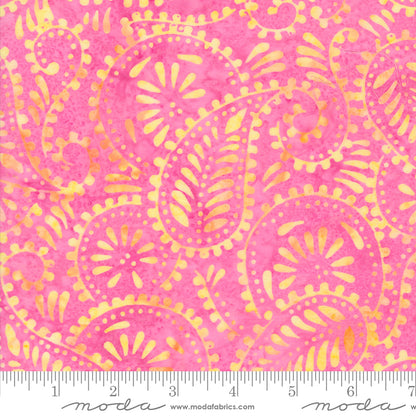 Berrylicious Batiks - Strawberry - Moda