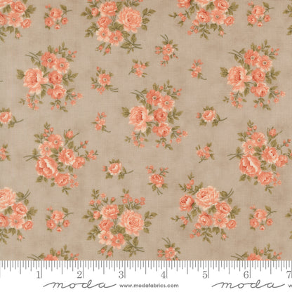 **PRÉCOMMANDE** Dearly Beloved - Bouquet (Whisper) - 3 Sisters (Moda)