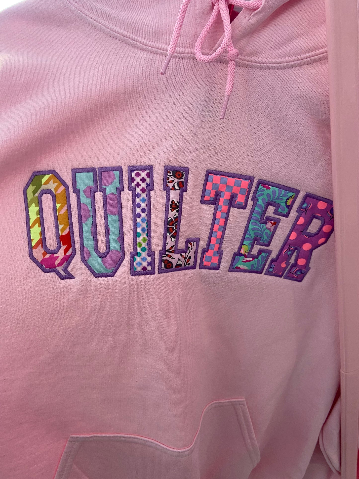 2XL Light Pink QUILTER Hoodie - OUPS (SMALL HOLE)
