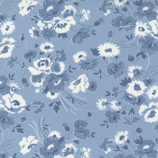 Nantucket Summer (Camille Roskelley) - Light Blue - Moda