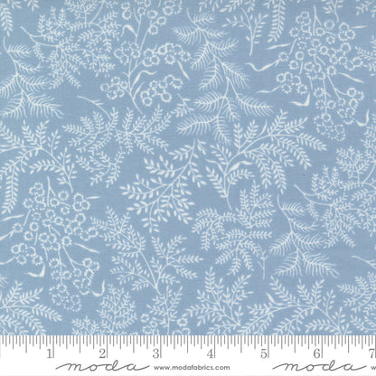 Nantucket Summer (Camille Roskelley) - Light Blue - Moda