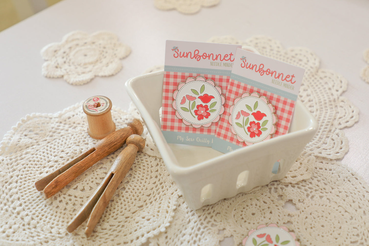 Needleminder Flowers 1.75" - My Sew Quilty Life