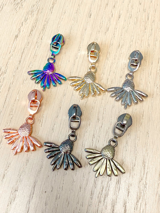 Echinacea  Zipper Pull - 6 Colors!! (#5 Zippers)