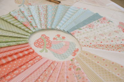 Sunbonnet (My Sew Quilty Life) - Fat Quarter Bundle 37 pcs - Moda