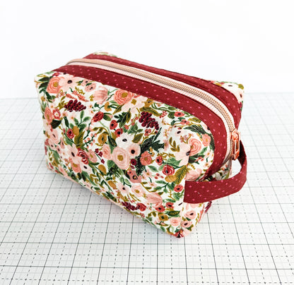The Holland Pouch Pattern - Center Street Quilts