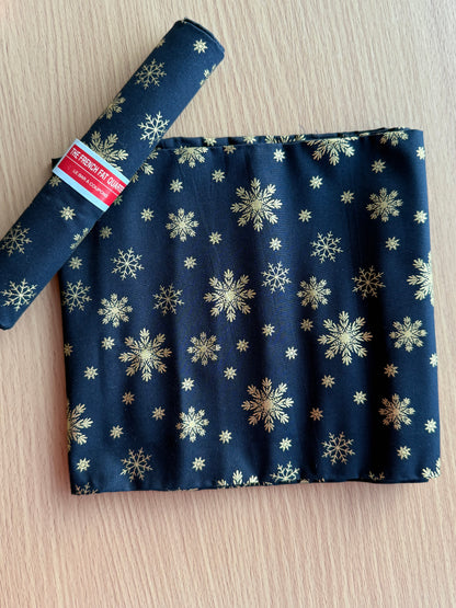 Christmas Fat Quarters - Le Bar A Coupon (19" x 27")