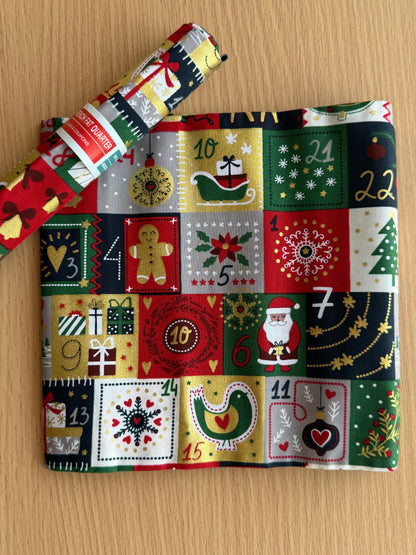 Christmas Fat Quarters - Le Bar A Coupon (19" x 27")