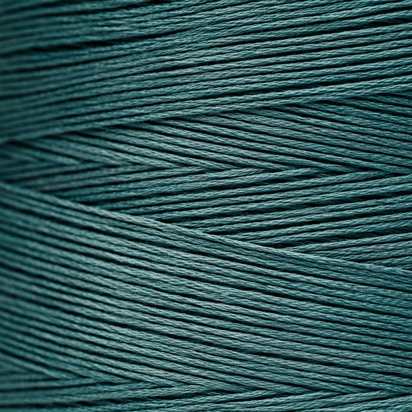 3960 Teal Frost - Weeks Dye Works 6-Strand Floss