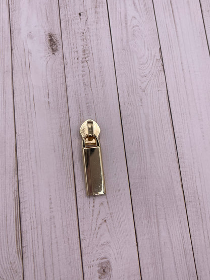 Regular Rectangle Zipper Pull (#5 Zippers)
