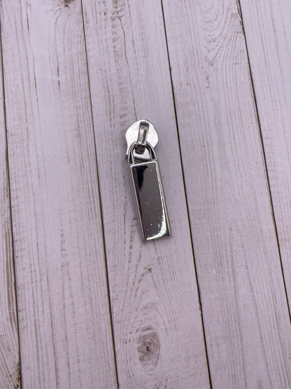 Regular Rectangle Zipper Pull (#5 Zippers)