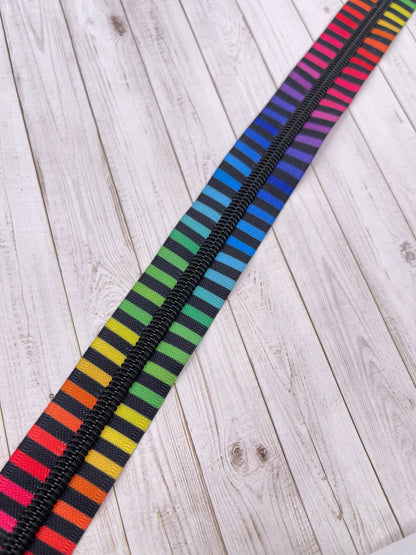 Arc-en-ciel Linge - Noir Zipper Tape # 5 Zipper (1 Meter)