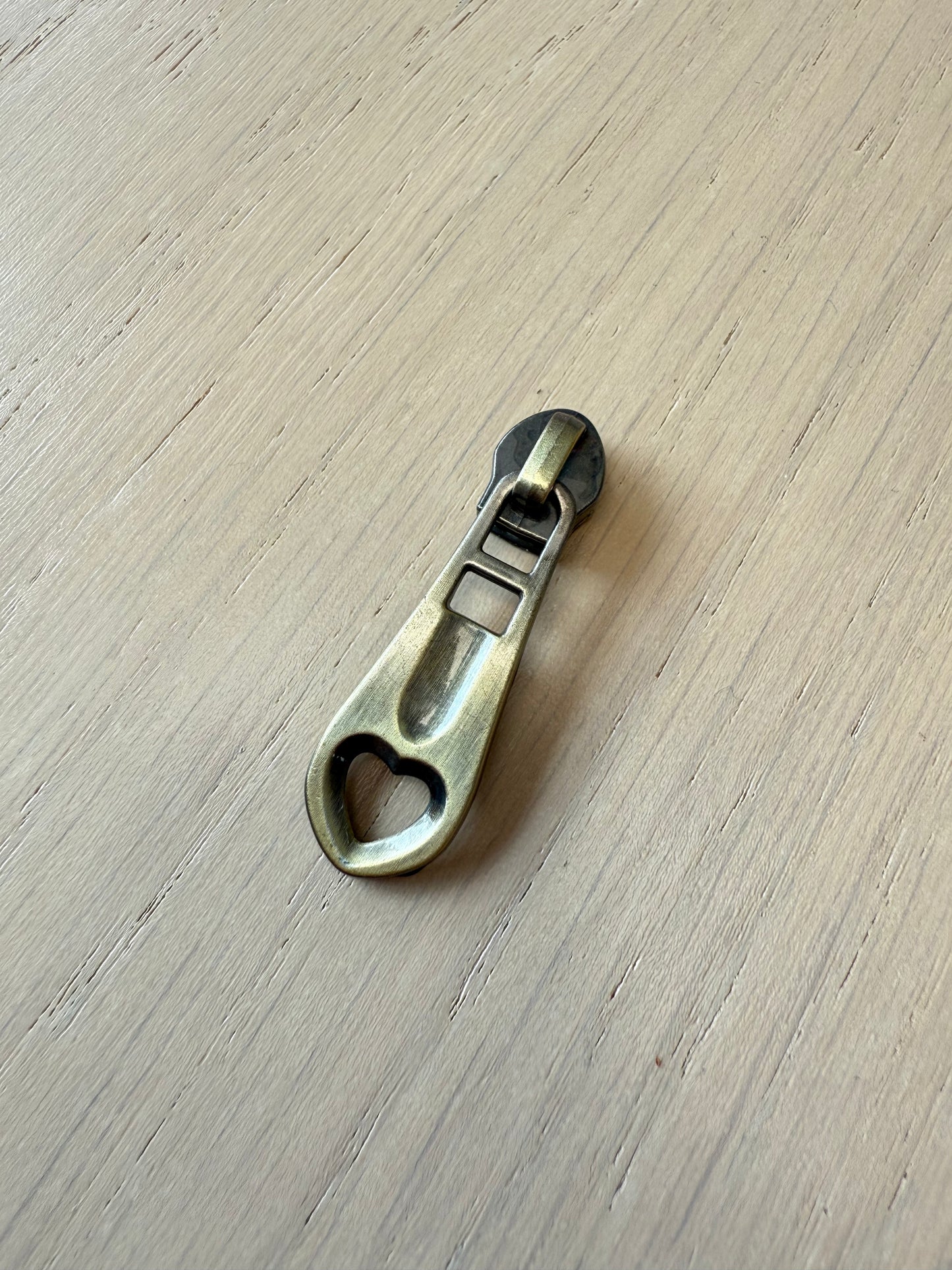 Standard Heart Zipper Pull - 5 Colors!! (#5 Zipper)