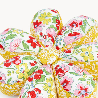 LIBERTY Flower Pin Cushion - Floral Joy
