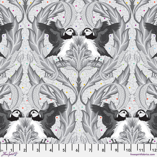 **PRE-ORDER** Tula Pink - Graywork - Huffin & Puffin (Whisper)