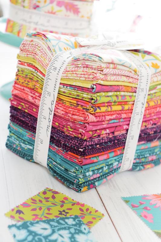 Parlor (Crystal Manning) - Lot de 27 pièces