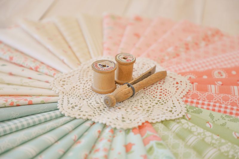 Sunbonnet (My Sew Quilty Life) - Fat Quarter Bundle 37 pcs - Moda