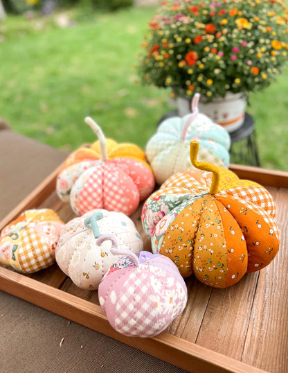 Minki Kim Fabric Pumpkin - Printed Pattern English