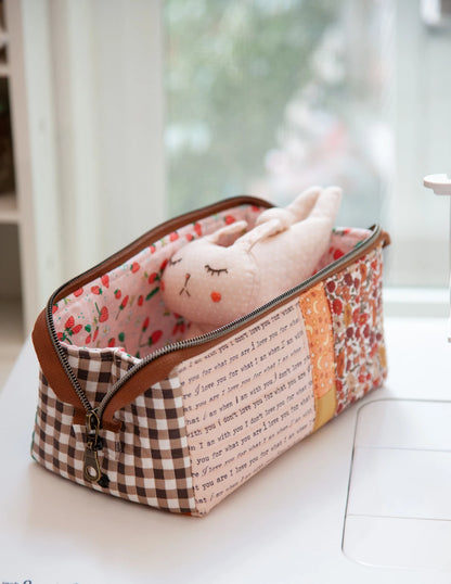 Minki Kim Open Up Box Pouch Pattern - Printed Pattern English
