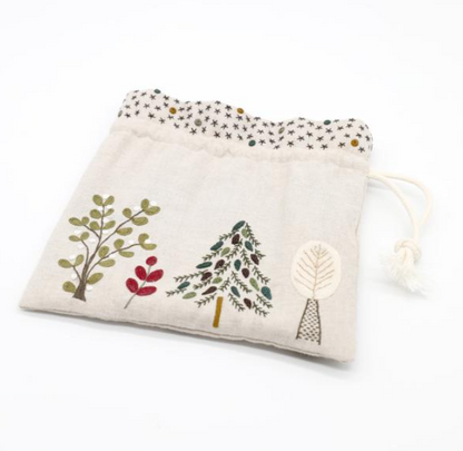 Pochon Sylvestre - Embroidery kit - Un chat dans l'aiguille