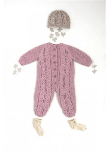 LA LAYETTE AU TRICOT - 50 PROJETS NAISSANCE A 4 ANS