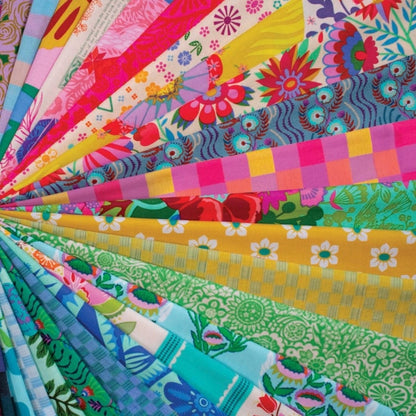 Anna Maria Horner - Colorway Bundle 3 Cheery - Fat Quarter Bundle