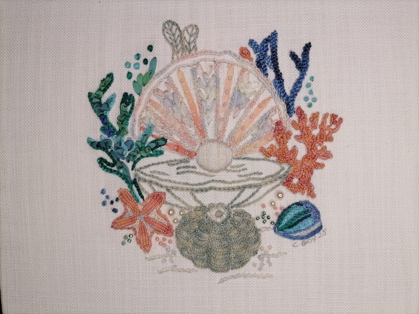 Pearl & Tides - Kit de ruban et perles à broder à la main - House Of Embroidery