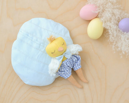 **Pre-Order** Mes Petites Lunes - Sewing Kit - Mini chick doll Robin