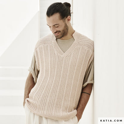 Concept by Katia ~ All Seasons N.5 - 32 Knitting Models